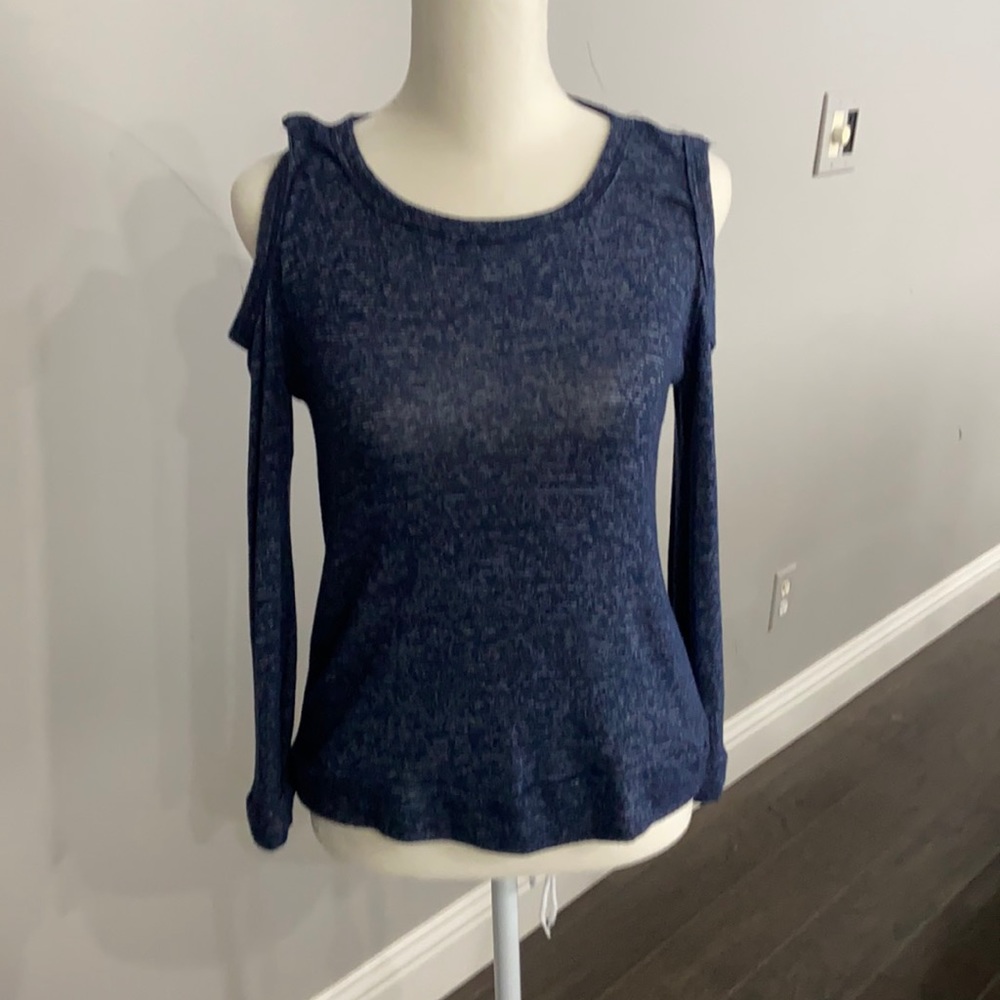 Ivy and main keyhole shoulder girls top Large